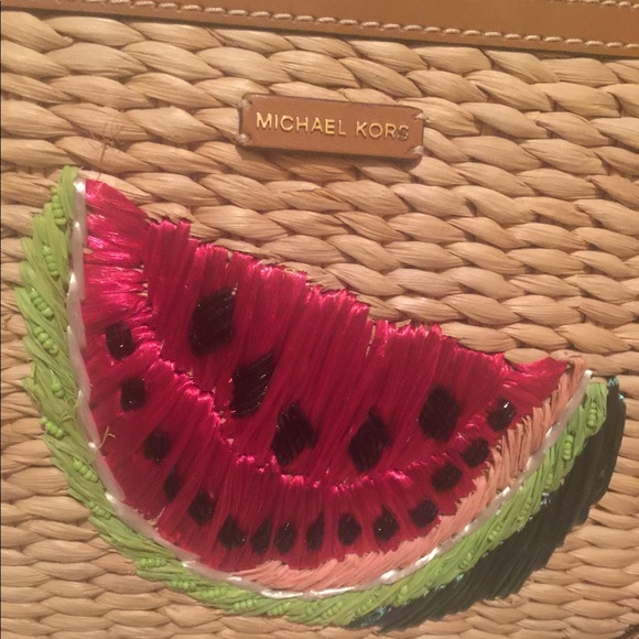 Michael Kors Malibu Extra Large Woven Clutch - Picture 5 of 8